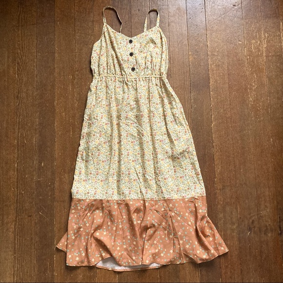 Patagonia Dresses & Skirts - Patagonia Tencel boho cream & orange floral mid calf summer dress size XS